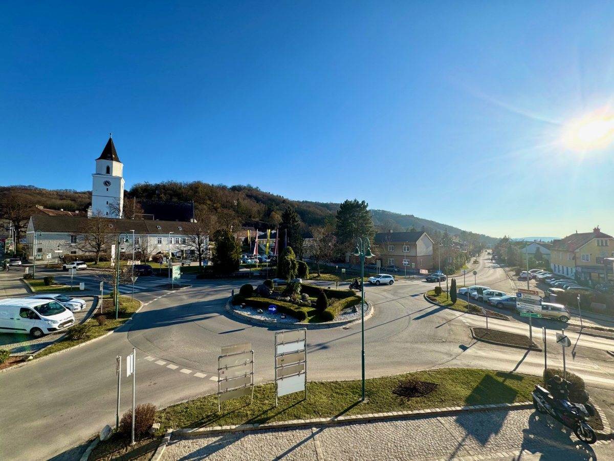 ++ NEUBAU und ERSTBEZUG ++ 3 Zimmer mit Terrasse und Küche