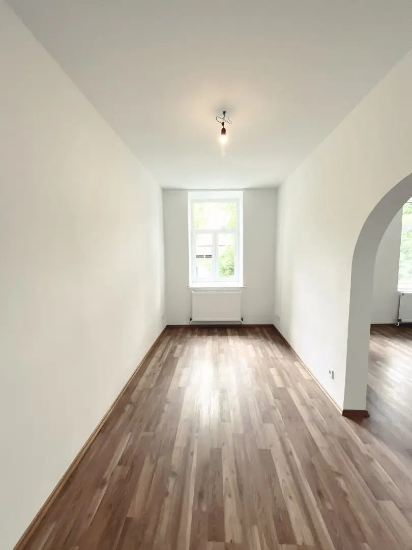 Apartment near the subway and practical layout