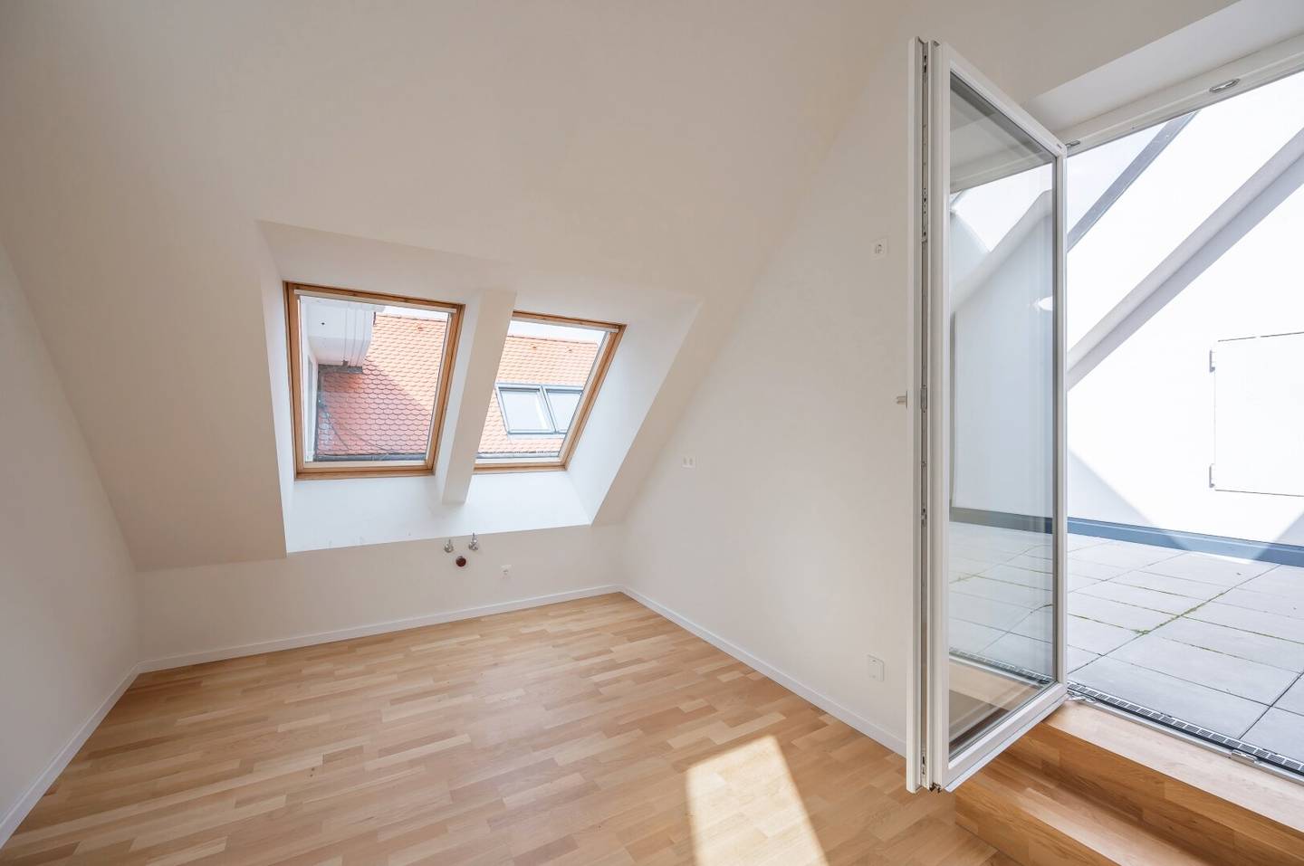 Wohnung mit Terrasse und Aufzug und Fernwärme