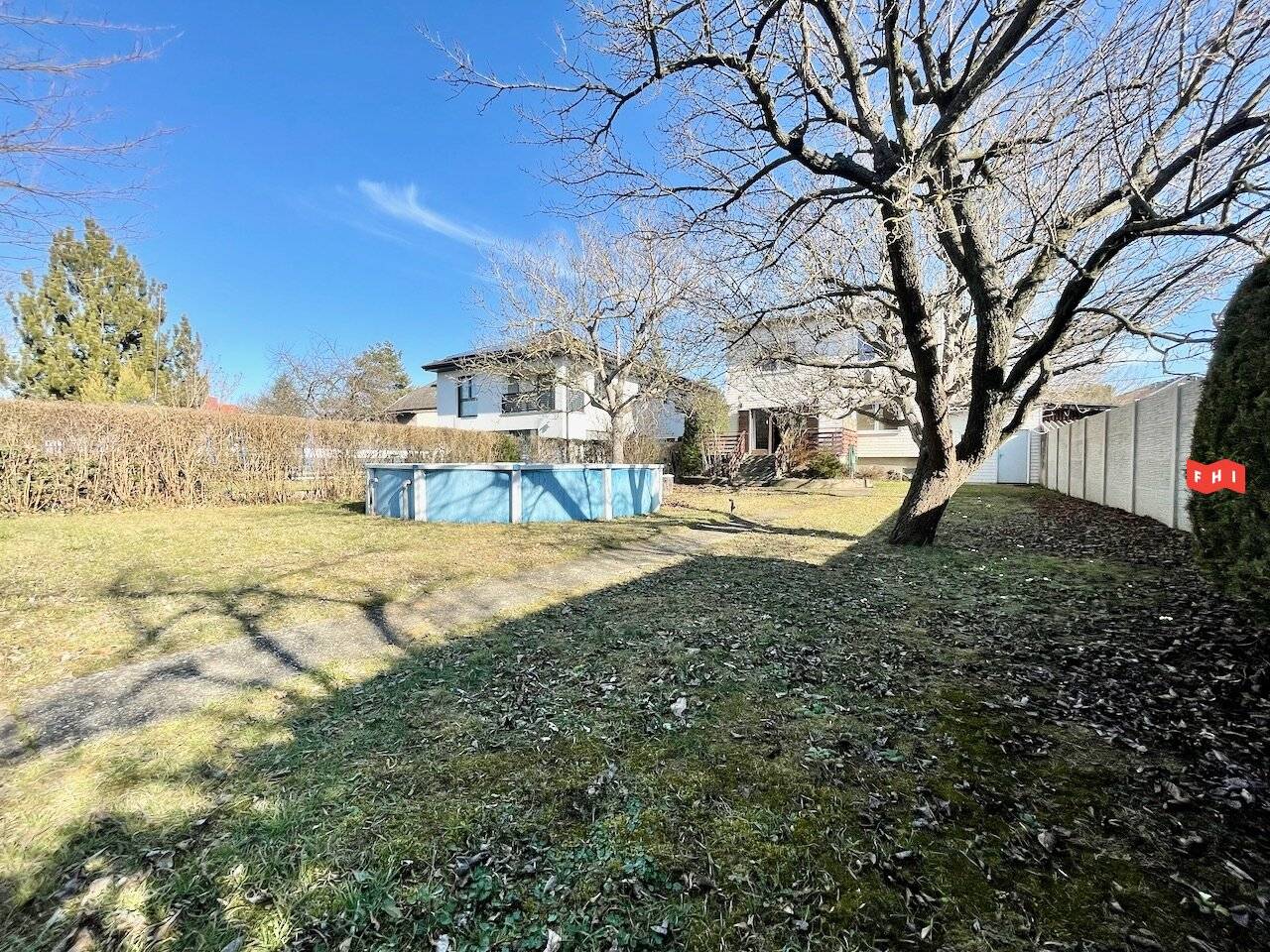 985m² Plot with House in Vienna 22