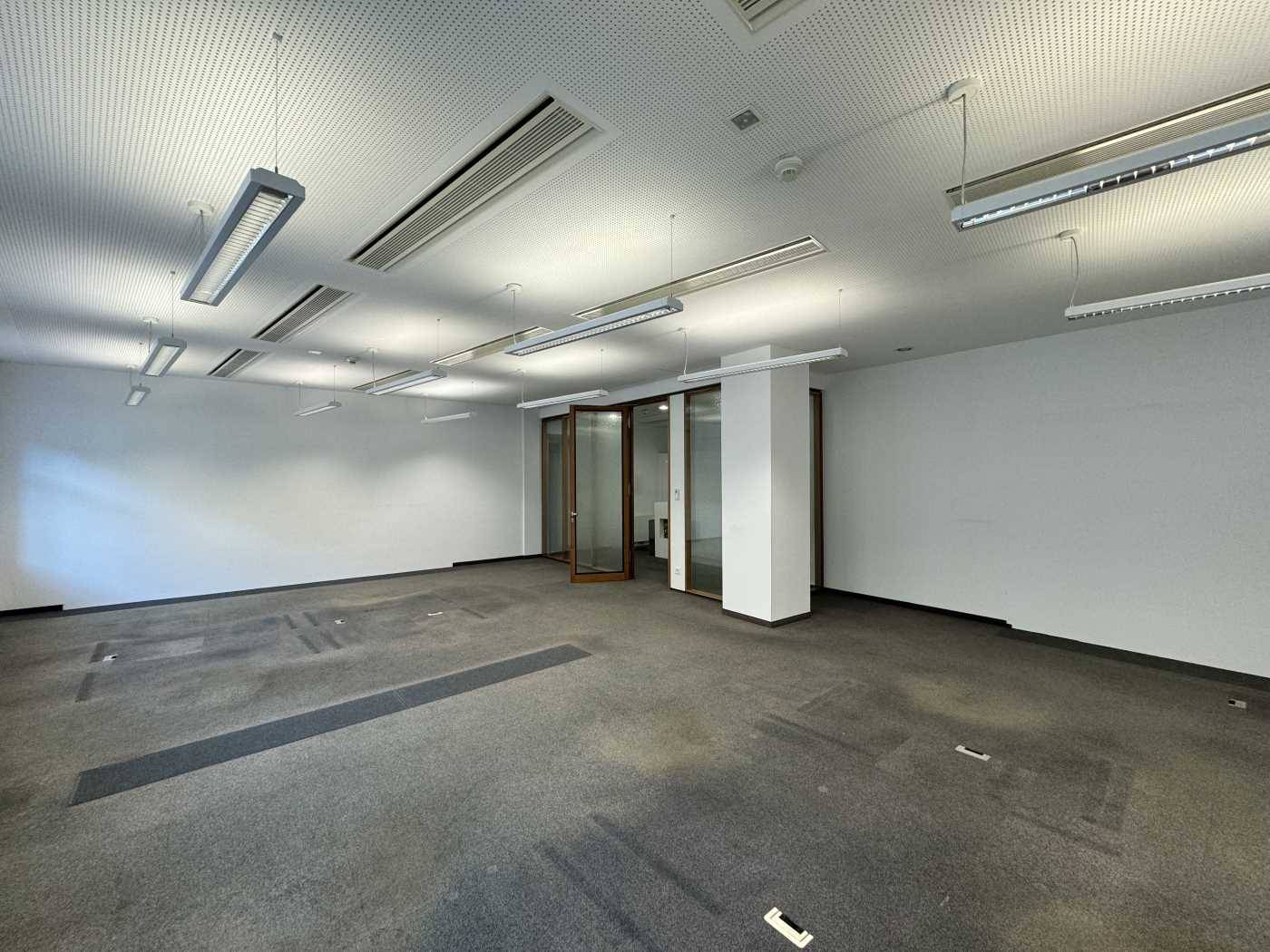 Büro in bekanntem Jugendstilhaus direkt in der Rotenturmstraße!