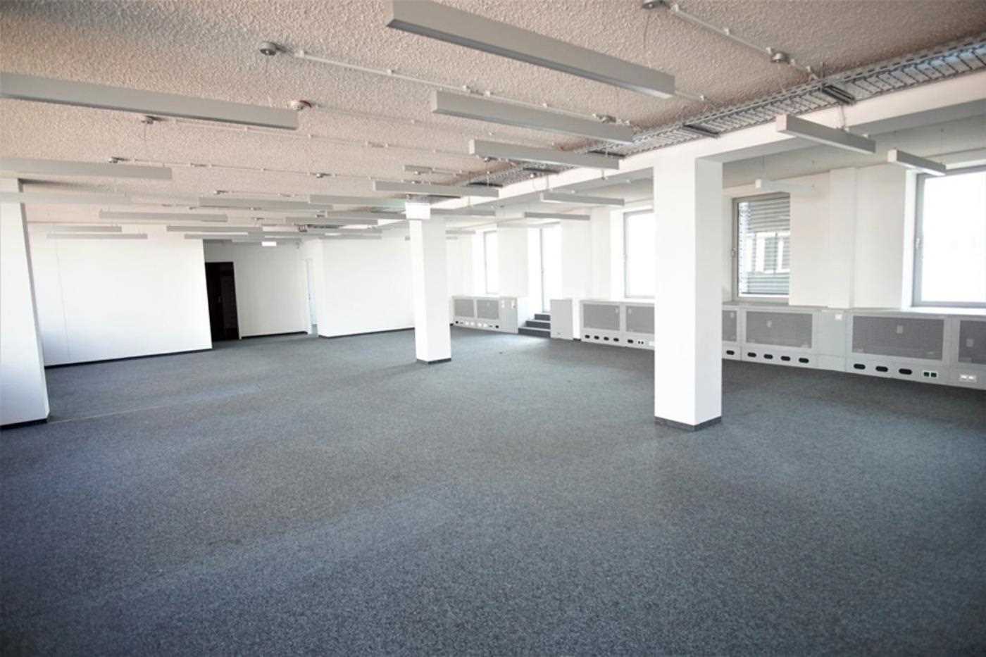 Modernes Bürohaus Traungasse
