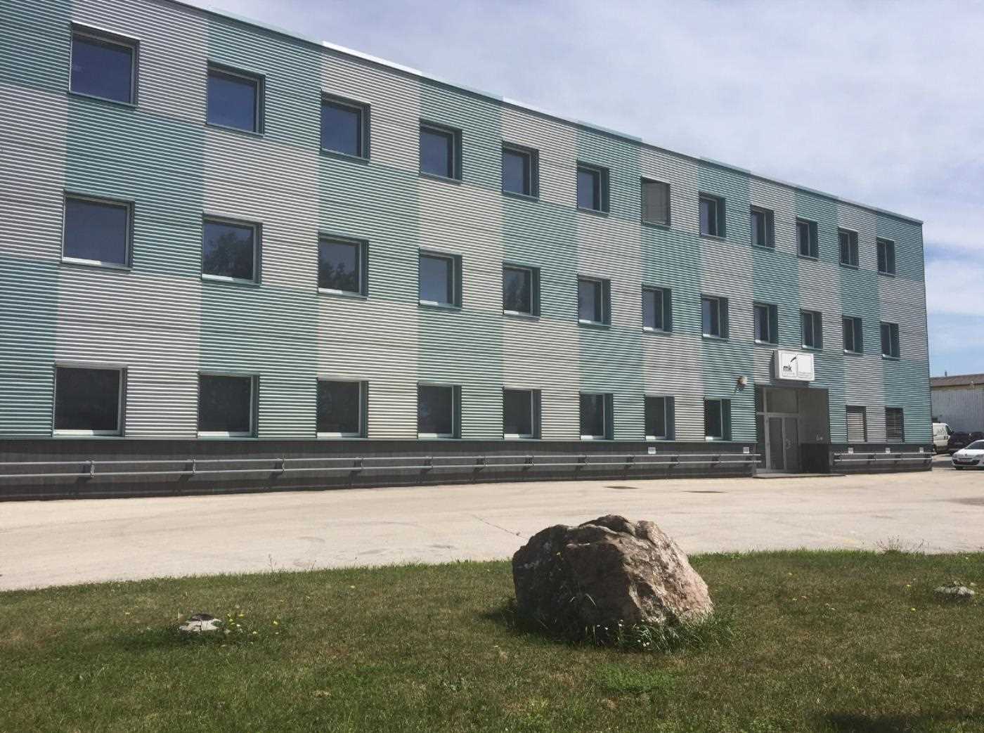 Top Lager - & Bürokombination zu mieten