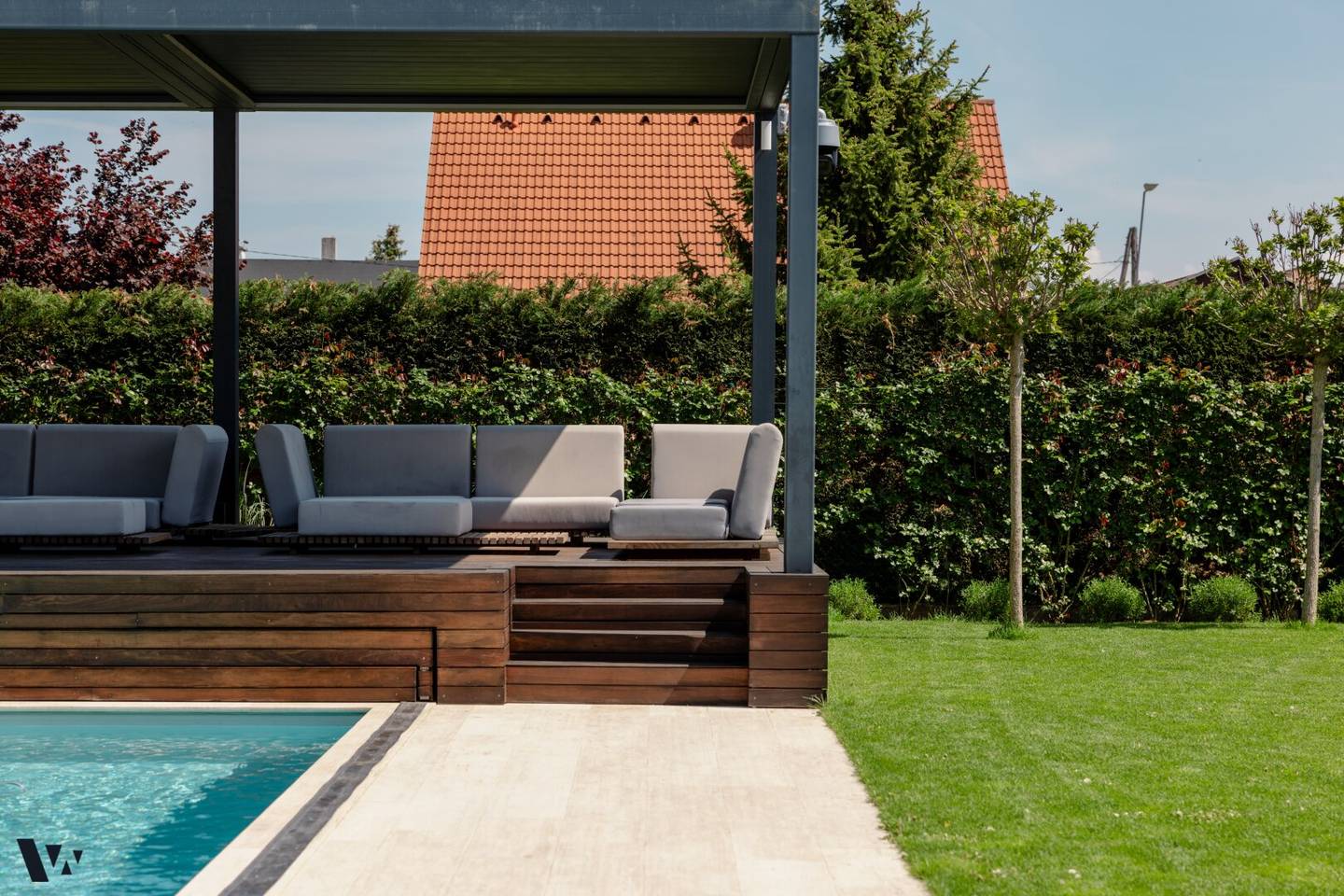 DER PURE LUXUS | DESIGNERVILLA MIT GARTEN & BEHEIZTEM POOL | VIDEO-PRÄSENTATION