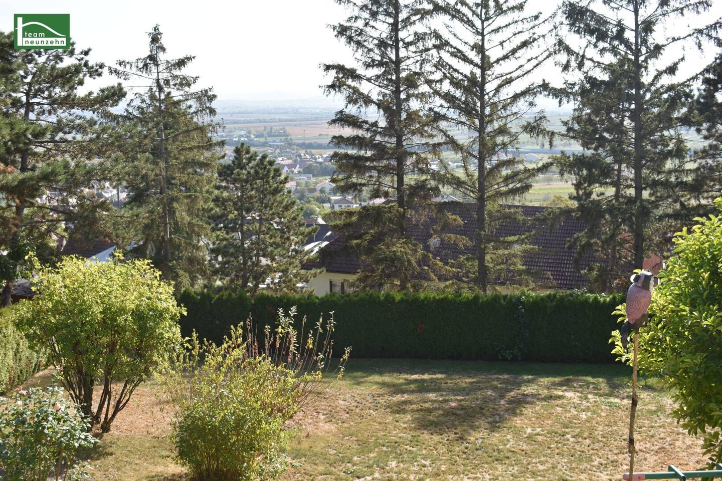 Einfamilienhaus-Fernsicht, Traumlage, 4 Zimmer + ausgebautem Wohnkeller in Großhöflein