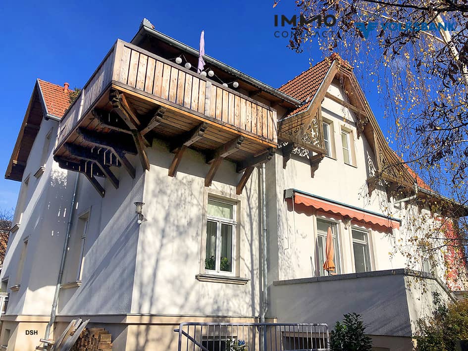 Horn: Stilvolles Renditeobjekt
4WE +1Stellplatz, 360qm vollverm, parif., 655qmGst, Gartenanlage