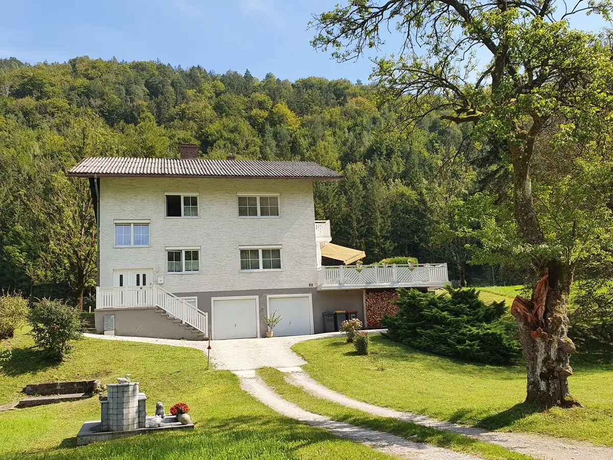 Apartment with lifelong right in alpine idyll
