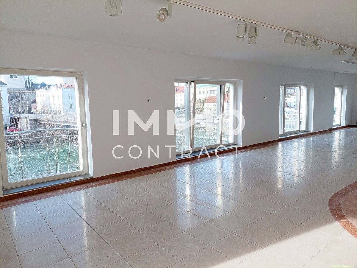 125m² Commercial Space for Rent in Steyr