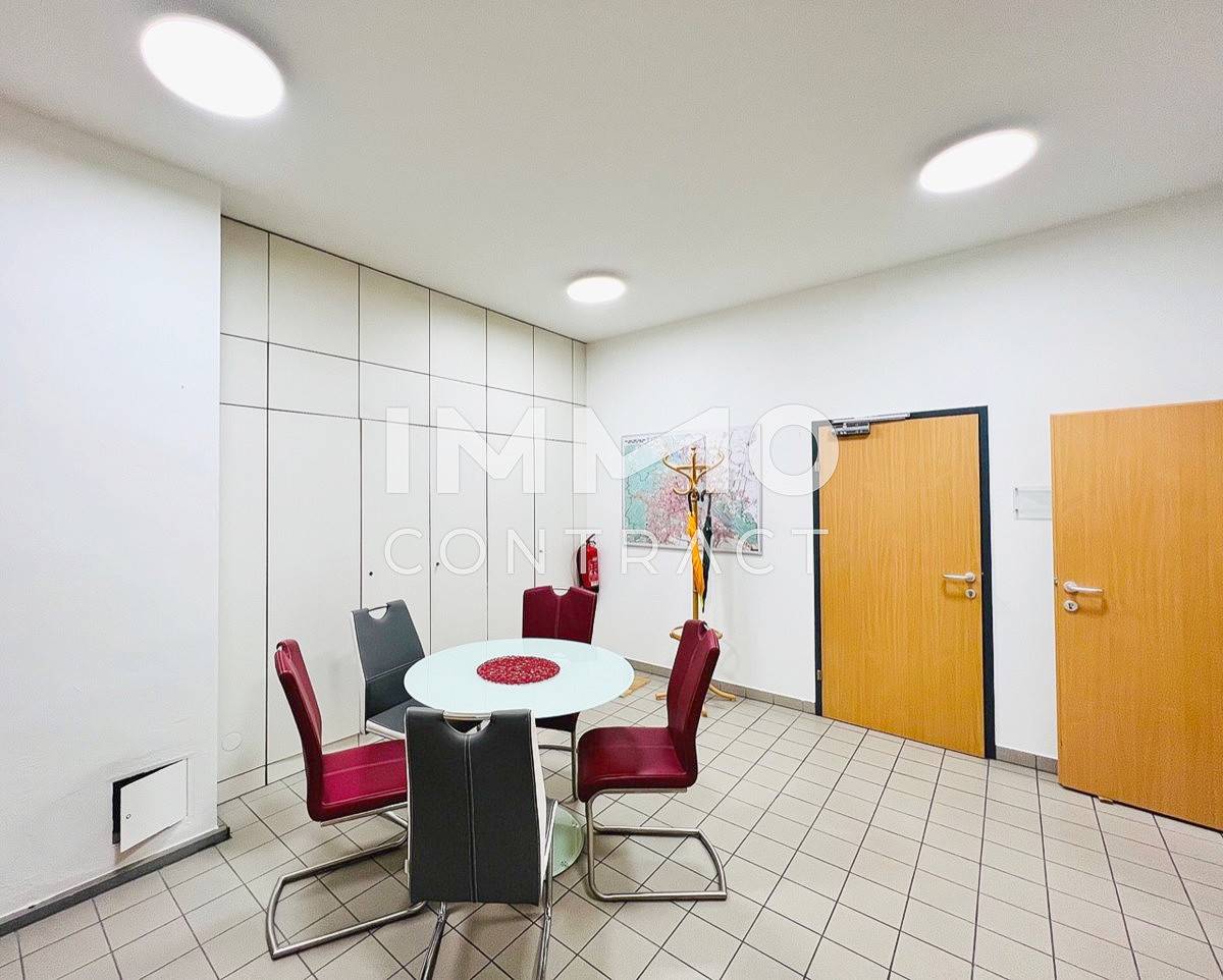 23qm Büroraum - Pauschalmiete inkl.BK, Hzg, Strom
Gewerbeobjekt mit Verkehrsanbindung S5, B37, B33