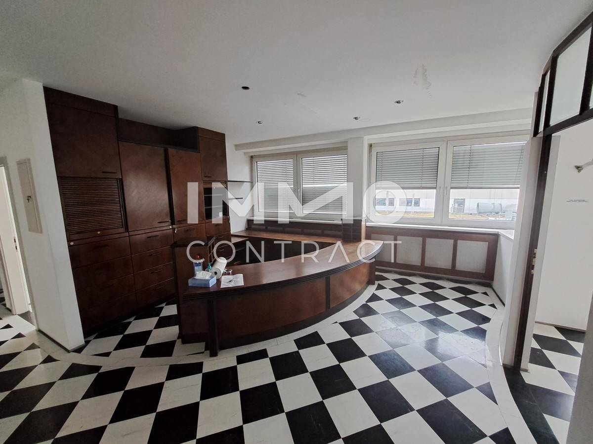 Apartment near Linz Music Theater on Sixth Floor
