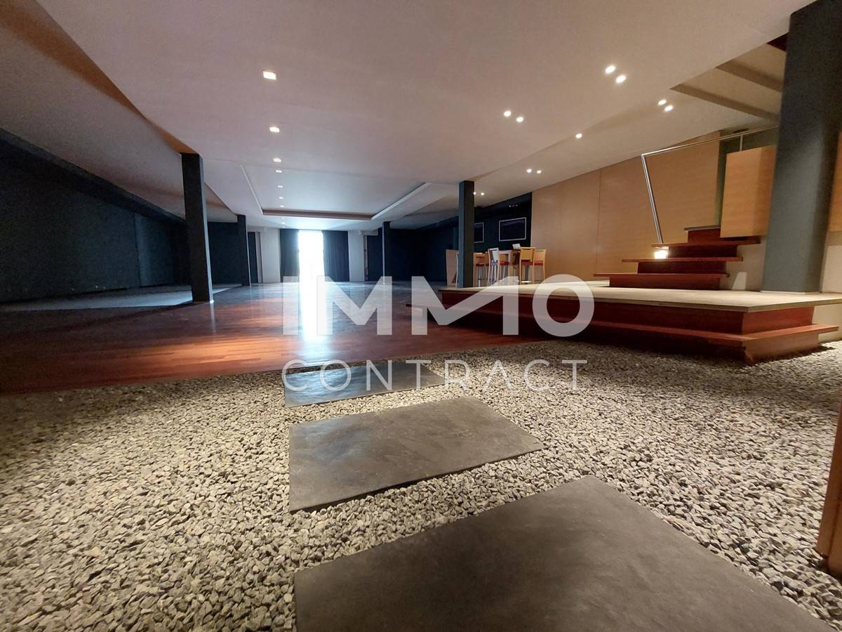 Apartment Elegant office space with generous reception hall? no emoji? we should keep tanpa punctuation? but we already wrote above