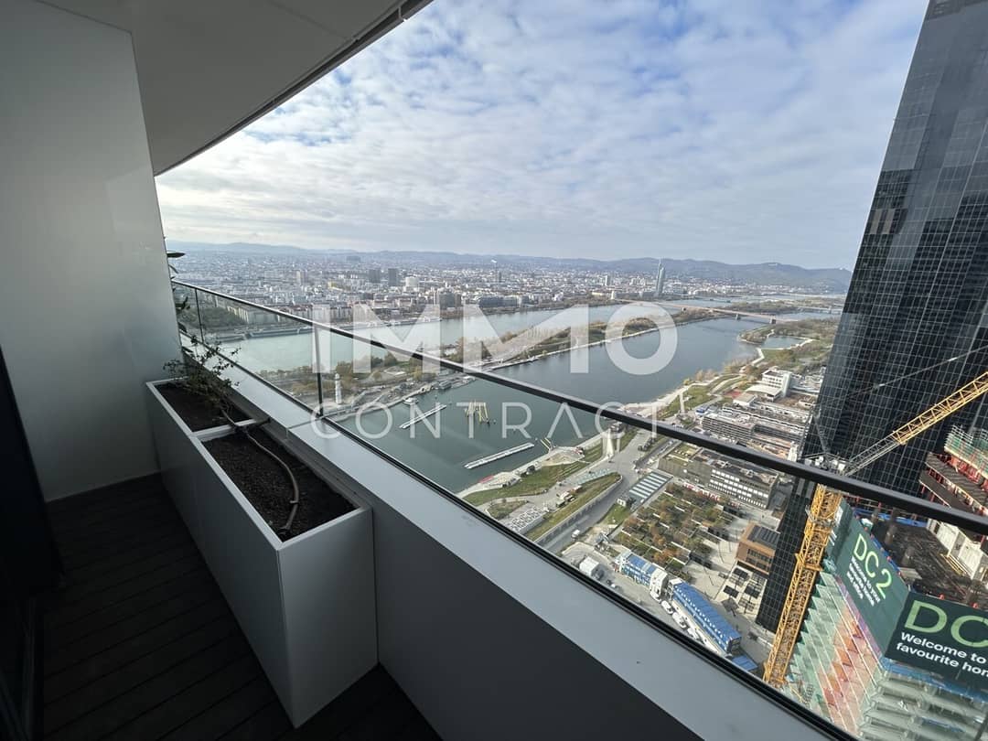 Erstbezug Wohnung mit Spa Bereich nahe UNO City