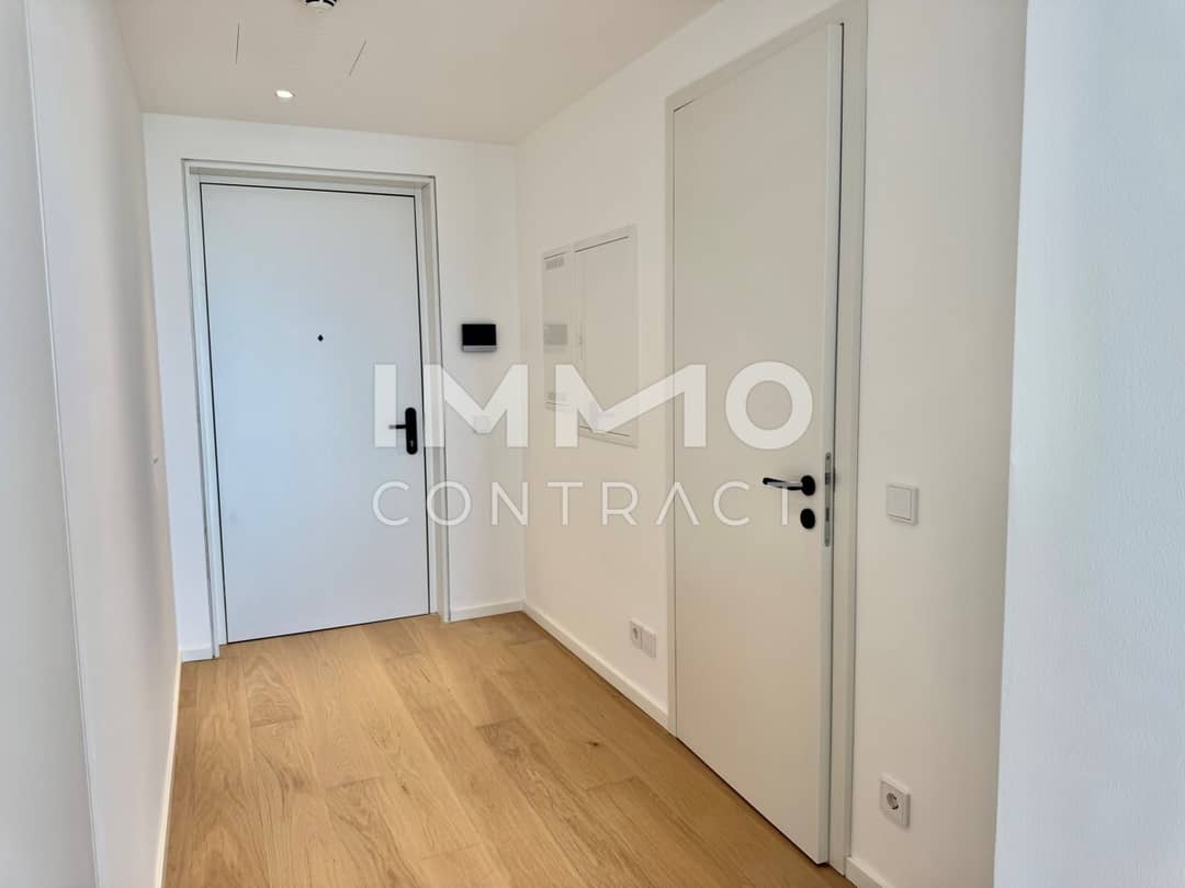 City view apartment in Austria highest tower