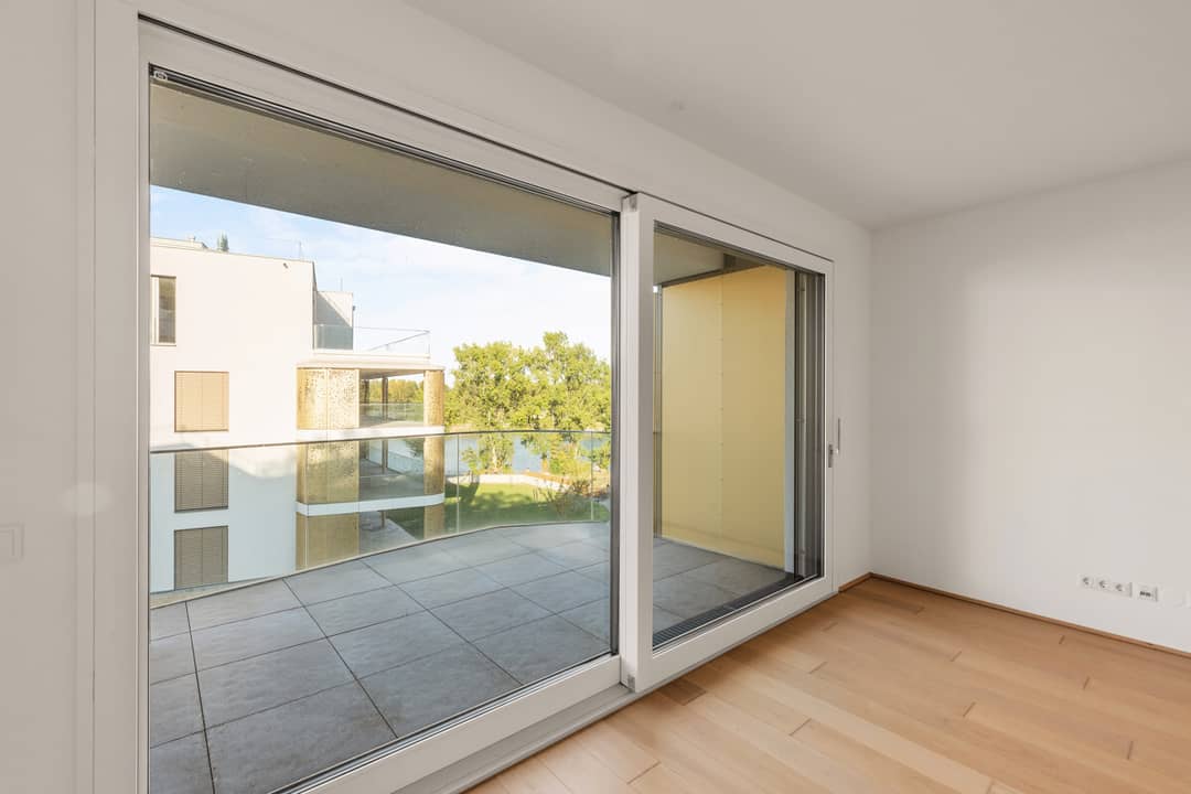 Wohnung am Wasser mit privatem Badesteg