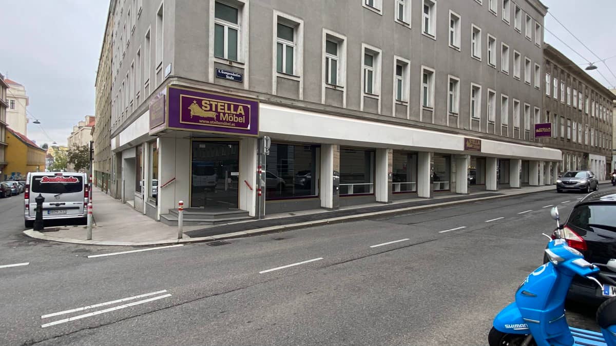 Apartment in a busy location with accessible basement