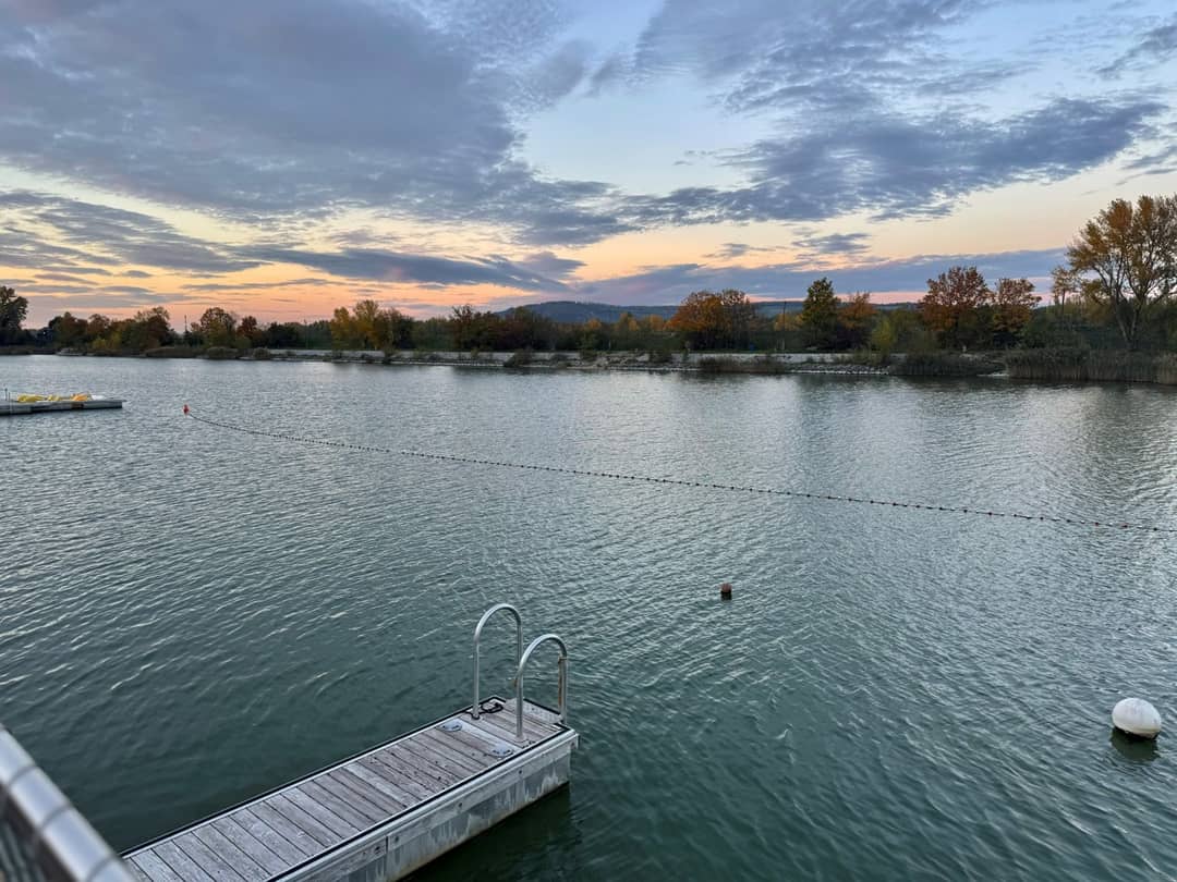 Wohnung am Wasser mit privatem Badesteg und Spa Bereich