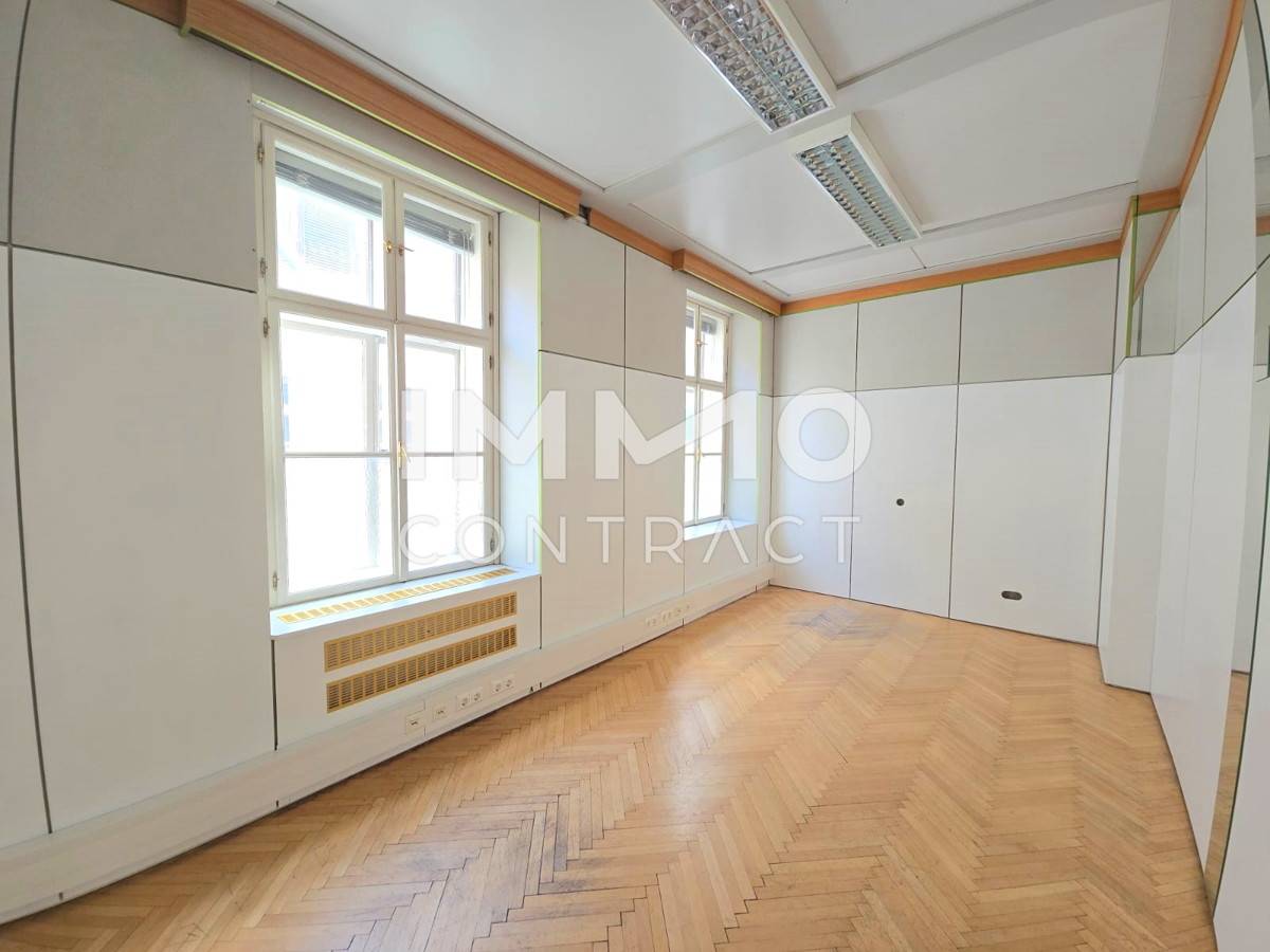 Bürofläche in zentraler Lage - Herrengasse 3 - Innenhof - Top 512
