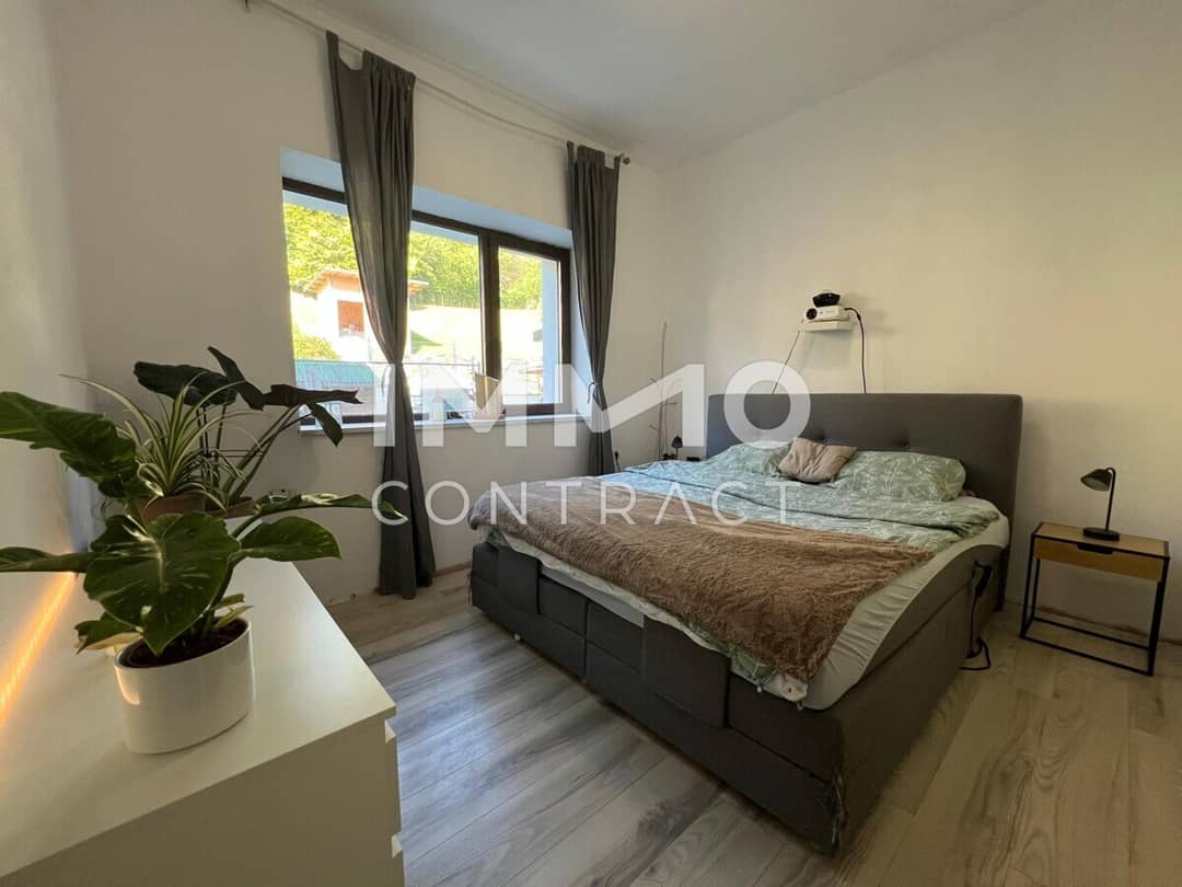 Wohnung mit eigenem Gartenbereich und Parkplatz