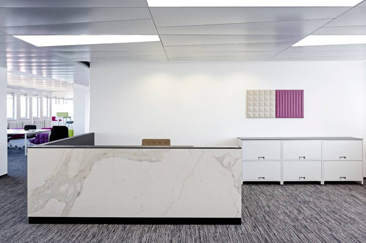 Apartment Spacious office space in Simmering climate controlled sleep? no wait correct: Apartment Spacious office space in Simmering climate controlled