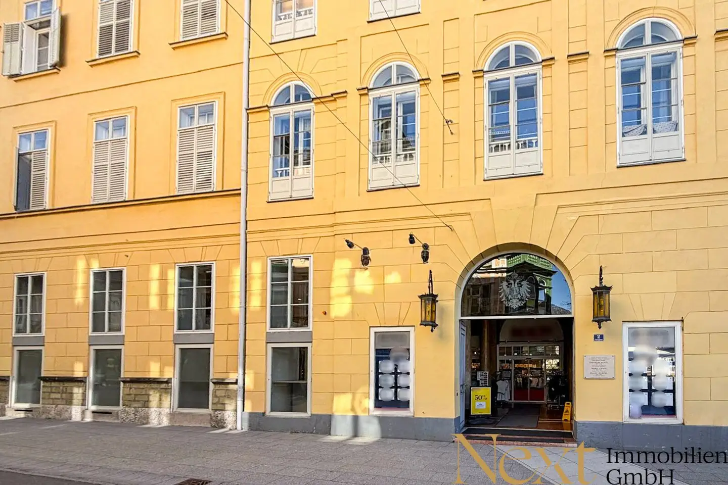 Repräsentatives Geschäftslokal in Toplage von Bad Ischl zu verkaufen! Bestandsfrei! DENKMALSCHUTZ