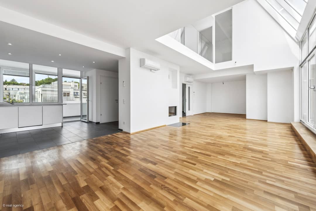 Dachgeschosswohnung mit Terrasse nahe Hohe Warte