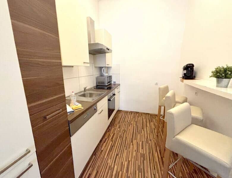 Two room apartment in Simmering U3