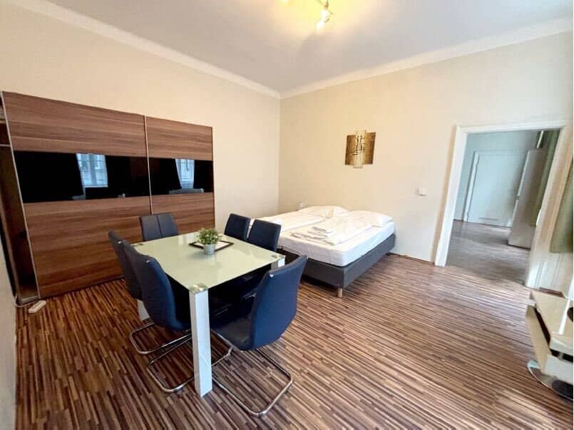 Two room apartment in Simmering U3