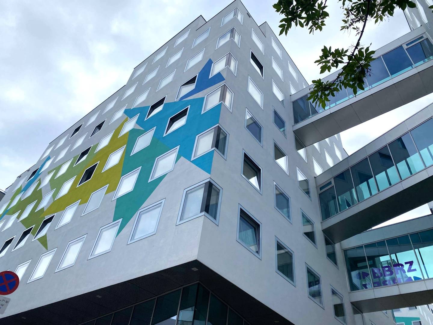 Apartment leed platinum project barrierfree workflow? no