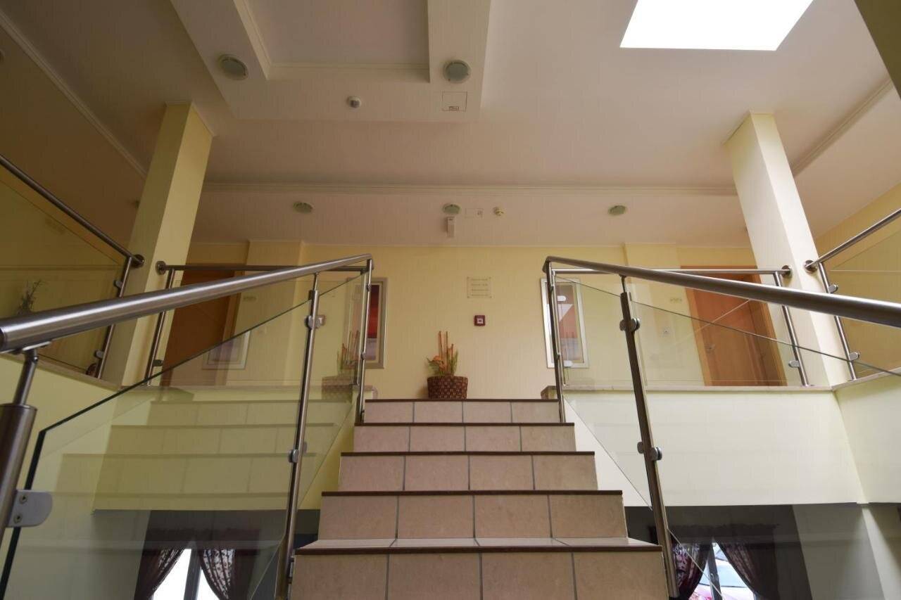 Modernes 3 Sterne Business-/Golfhotel mit Blick auf Neusiedlersee zu verpachten bzw zu verkaufen