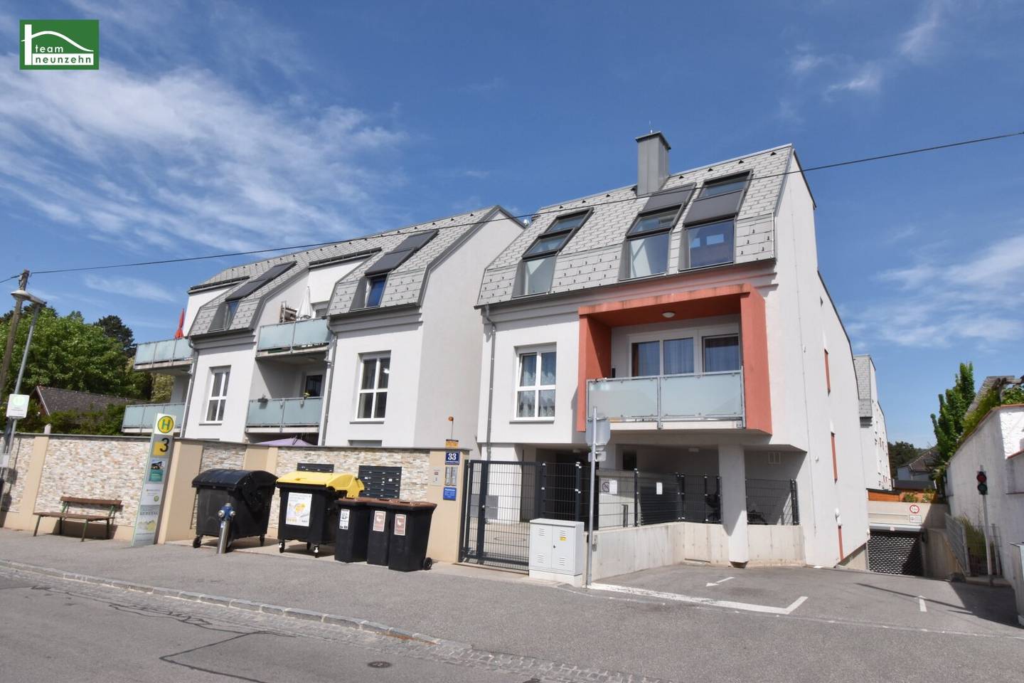 Investment apartment (net price) rented until 2028, south garden with "swimming pond" and underground garage in sought-after winemaker area