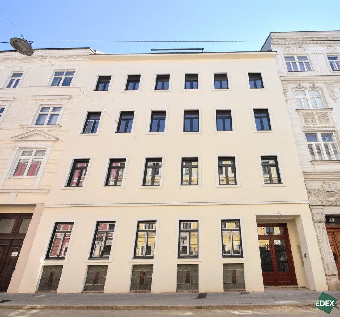 Marie – Elegant Historic Building in Währing