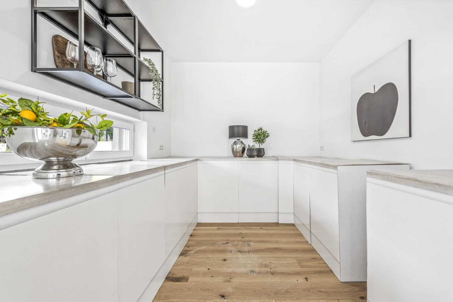 MODERNES ECK-REIHENHAUS IN HERRLICHER RUHELAGE ST.PÖLTENS