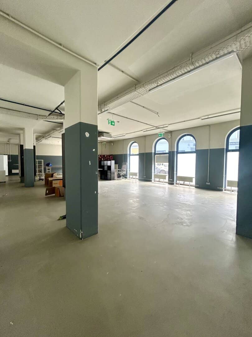 Retail premises in prime location Margaretenstrasse with direct subway connection