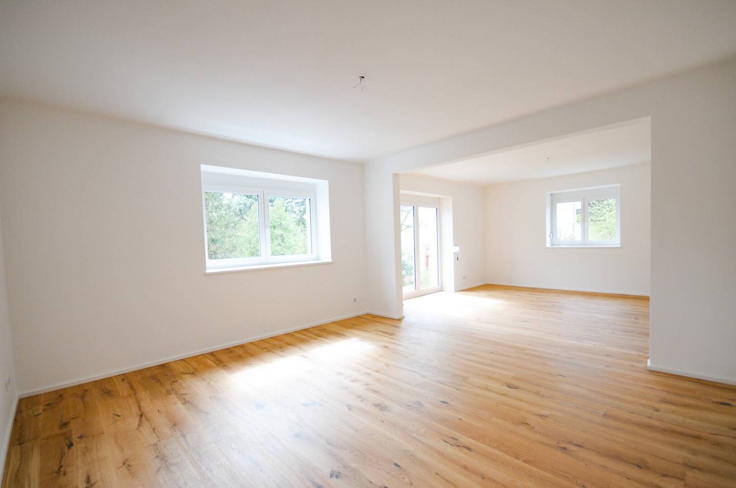 INVESTMENT HIT IN ST.PÖLTEN - 4% RETURN - COMPLETELY RENOVATED APARTMENT WITH GENEROUS LAYOUT