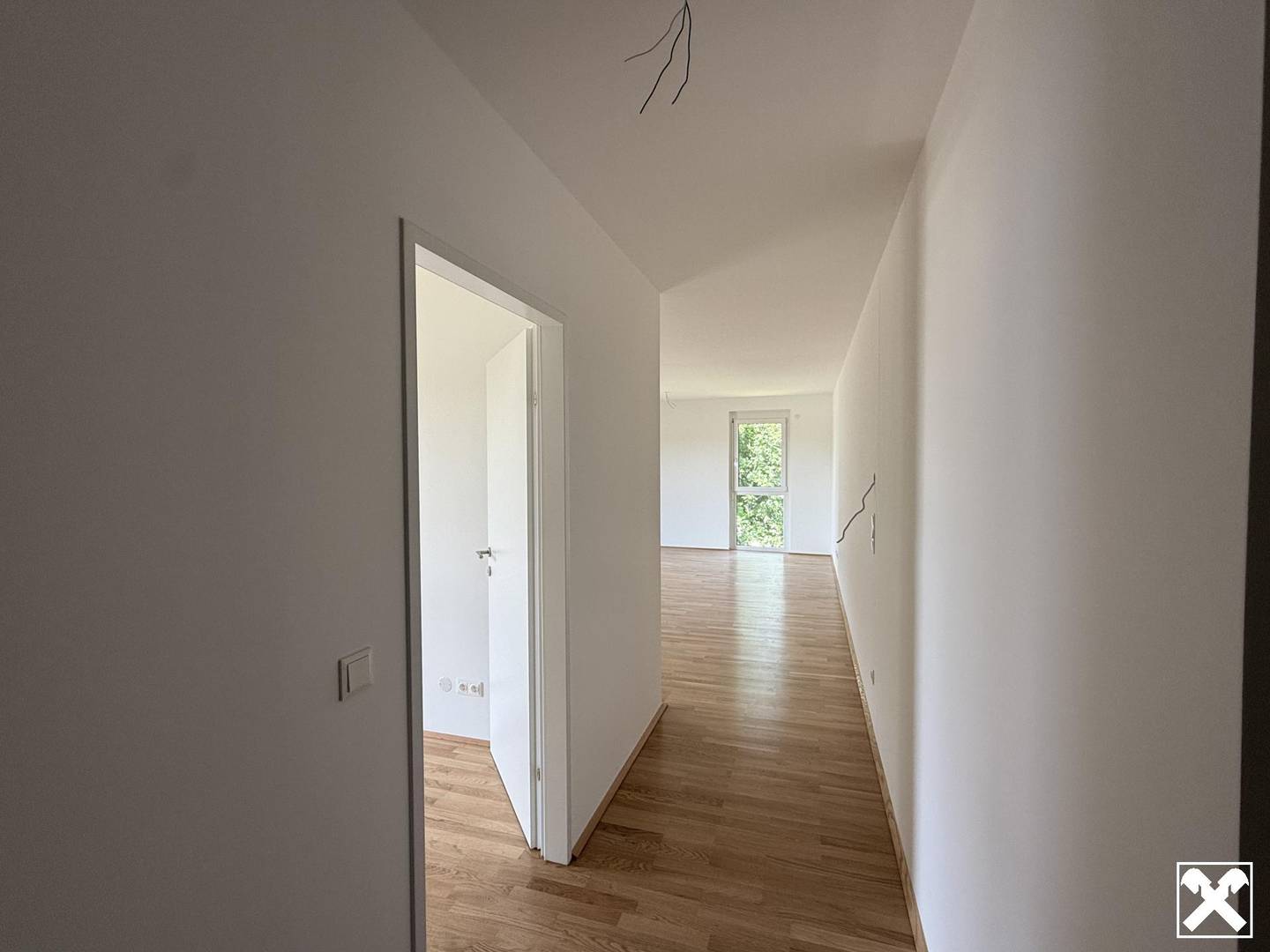 Dachgeschosswohnung balcony and garage included