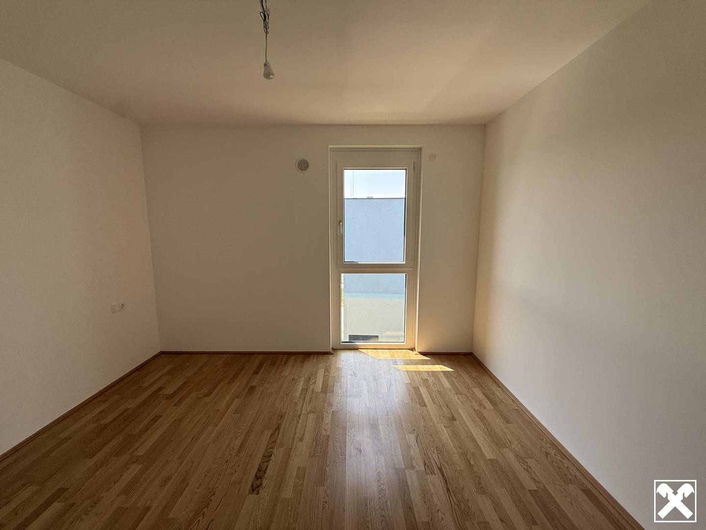 Dachgeschosswohnung balcony and garage included