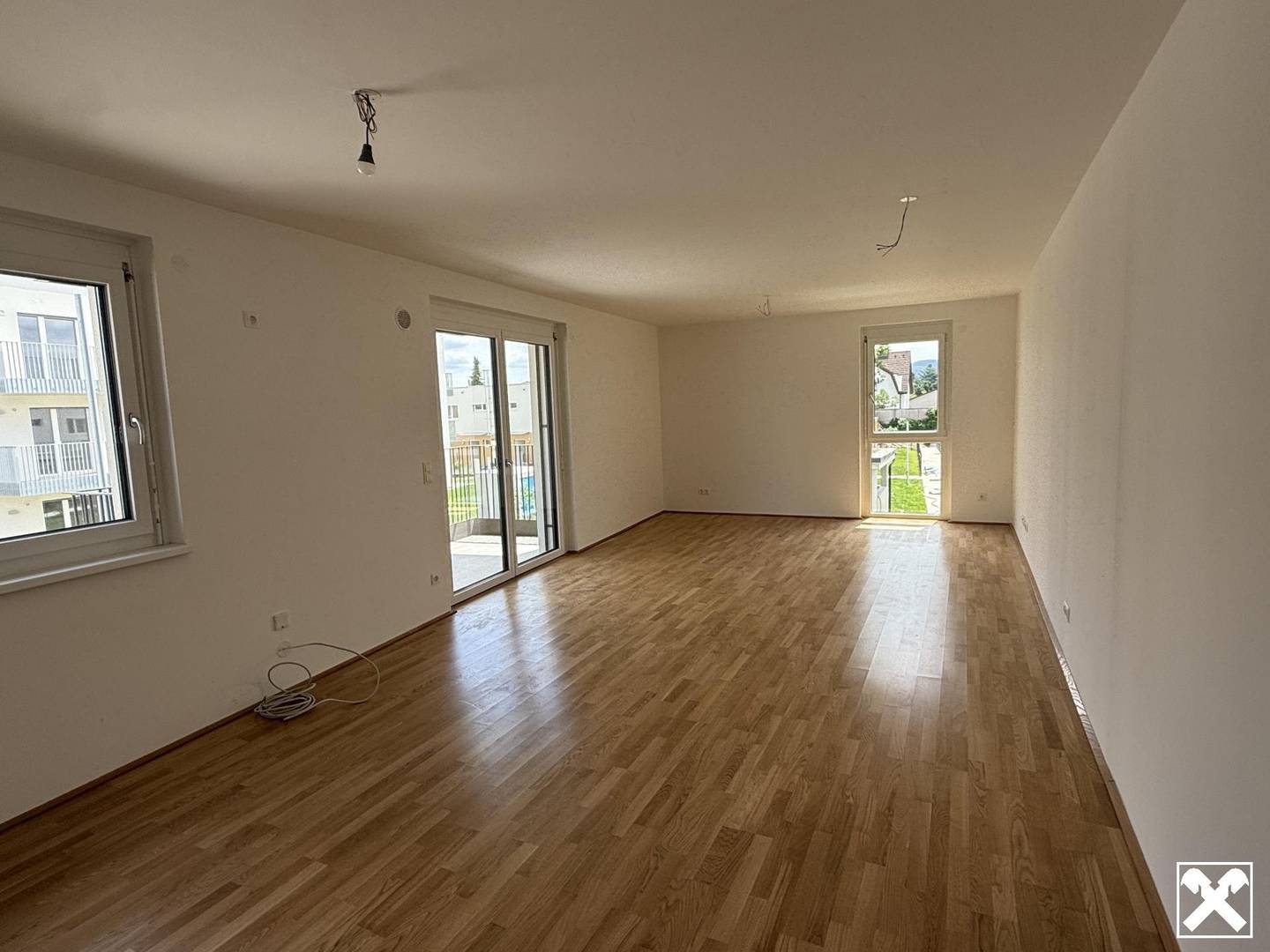 First occupancy apartment with balcony and underground parking