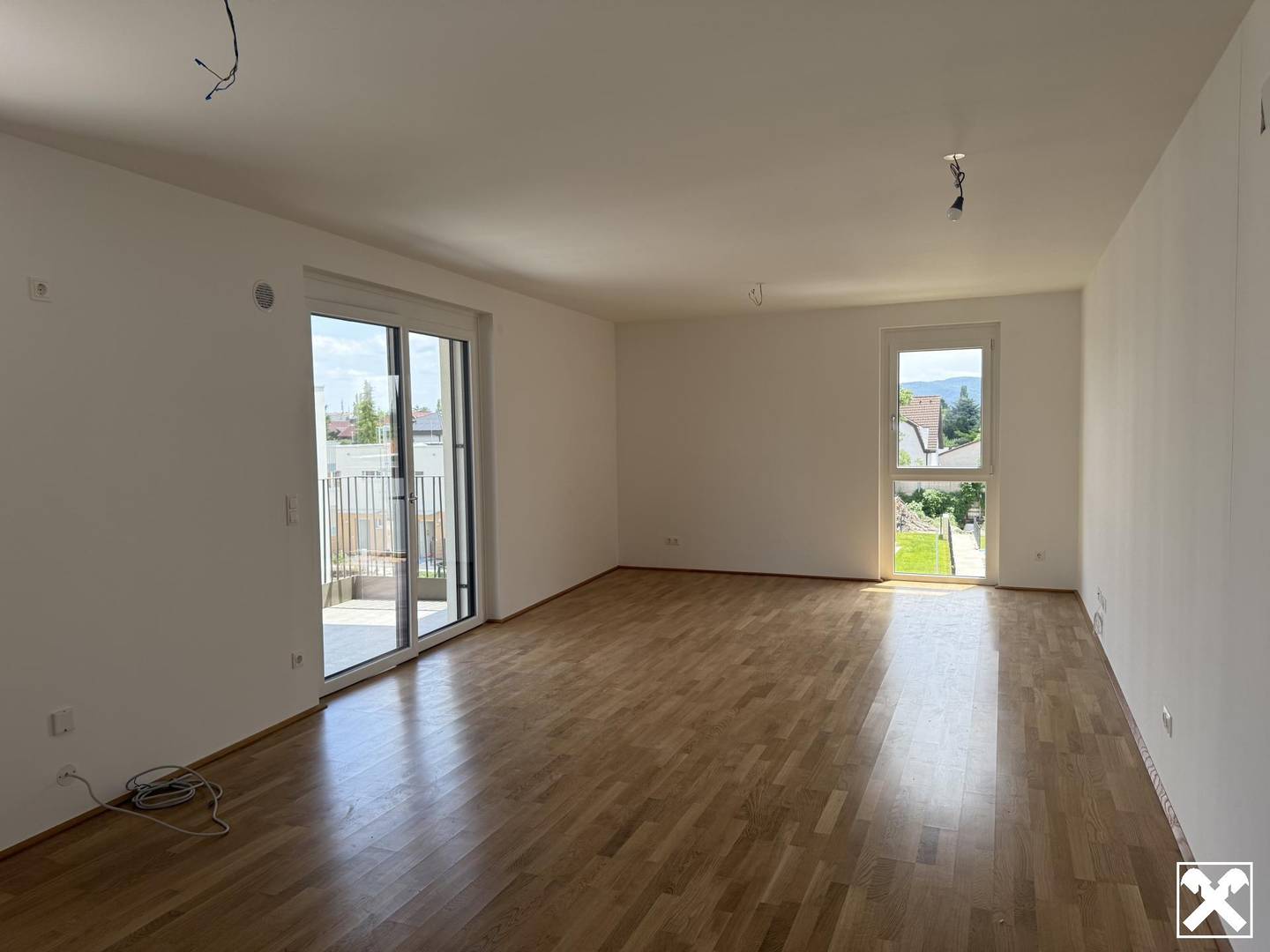 Attic apartment with balcony and Tiefgaragenplatz