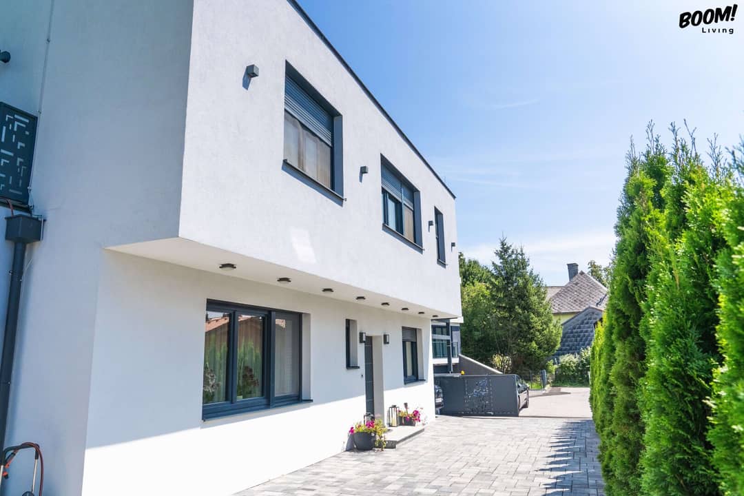 Designerhaus mit Pool in Alland
