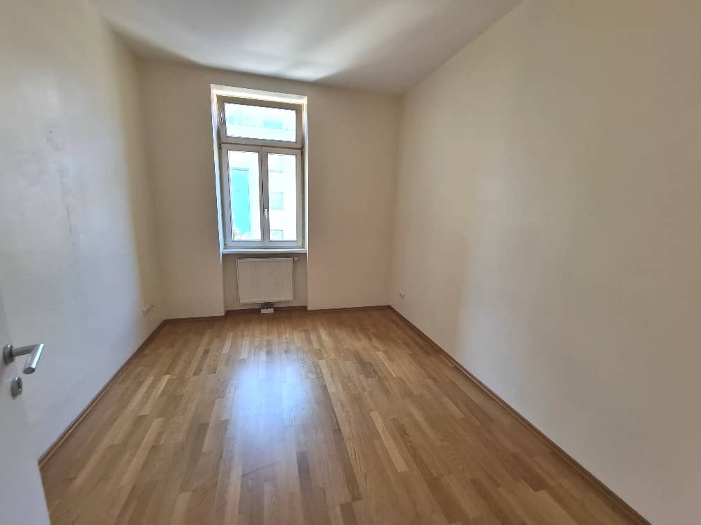 Apartment near Wienerberg with stable rental income