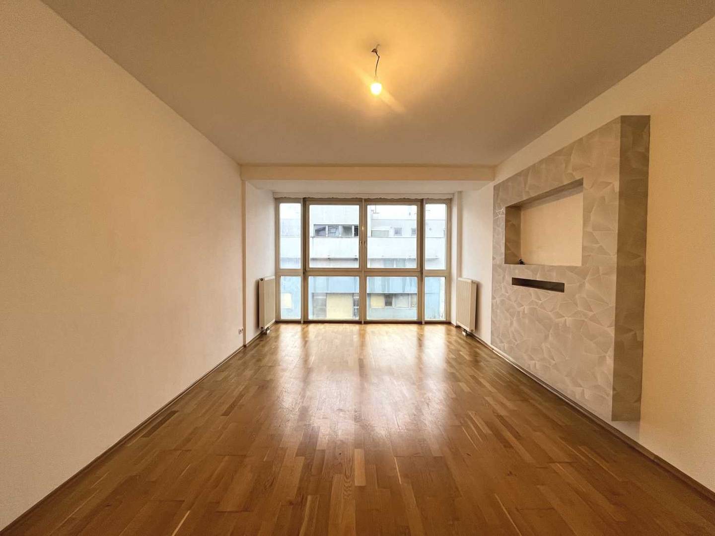 Bright apartment near Matzleinsdorfer Platz