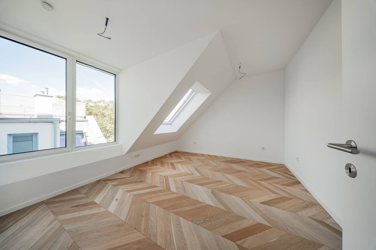Dachgeschosswohnung mit zwei Terrassen