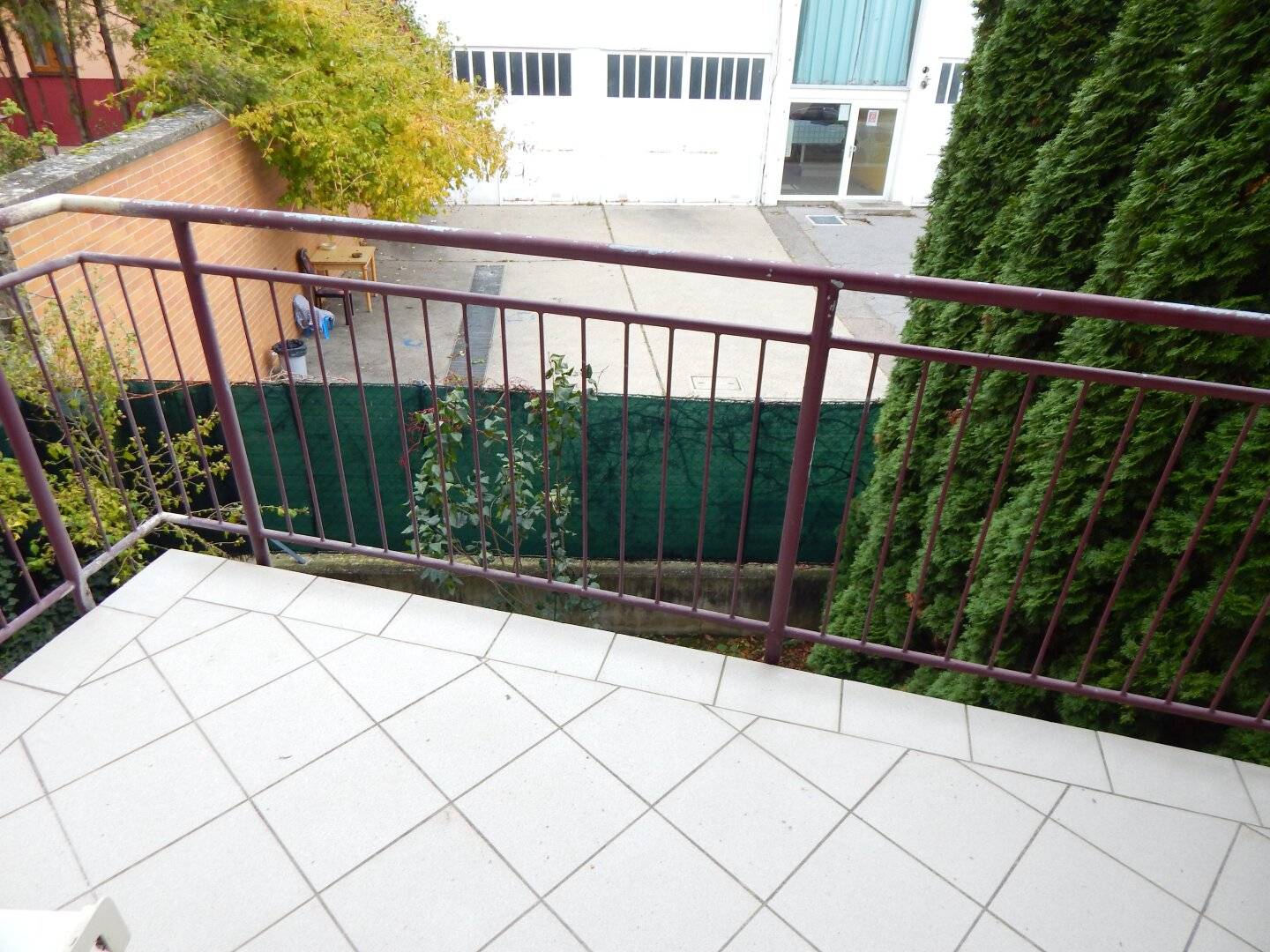 Provisionsfrei helle Wohnung mit Terrasse