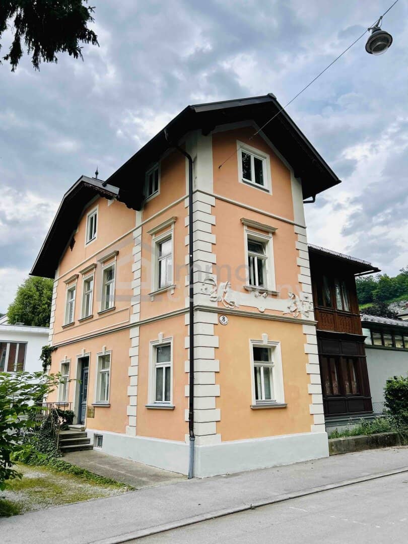 Unique Real Estate Jewel in the Best Salzburg Location, Art Nouveau Villa and Modern New Build in Combination