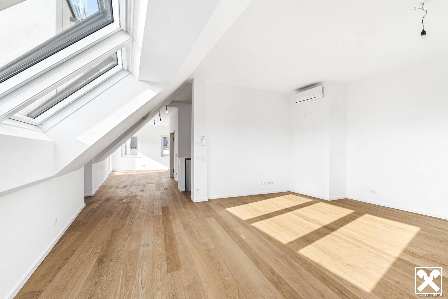 Apartment Starhemberg Quarter courtyard oasis near U1