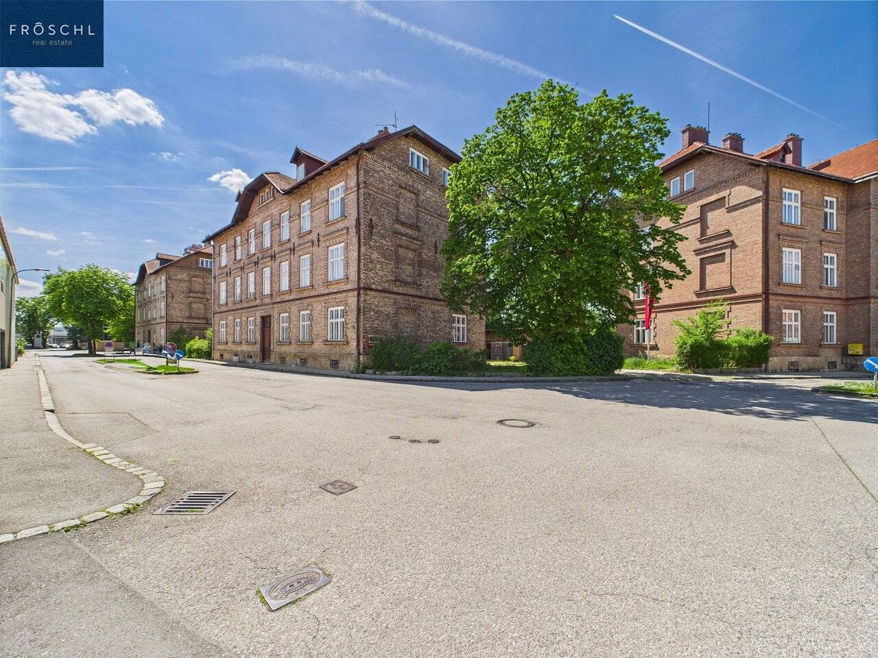 Wo Vision auf Potenzial trifft: Zinshaus 2 - NEUNKIRCHEN - Entwicklungsobjekt in Bestlage