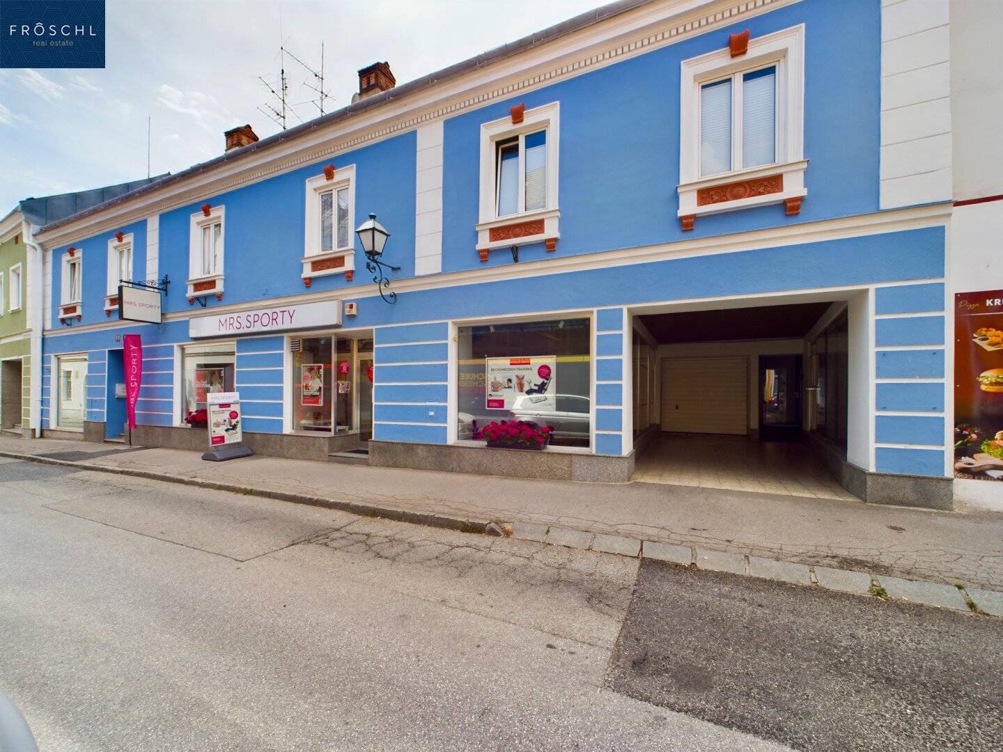 Renditestarkes Zinshaus mit mehreren Gewerbeeinheiten im Zentrum