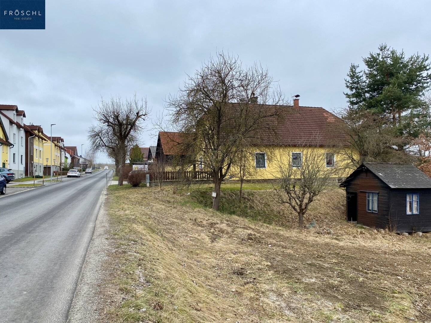 Central building plot in Rudmanns near Zwettl including development study for 2 residential units in Rudmanns near Zwettl? no, reformulate? Actually correct: Central building plot in Rudmanns near Zwettl including development study for 2 residential units