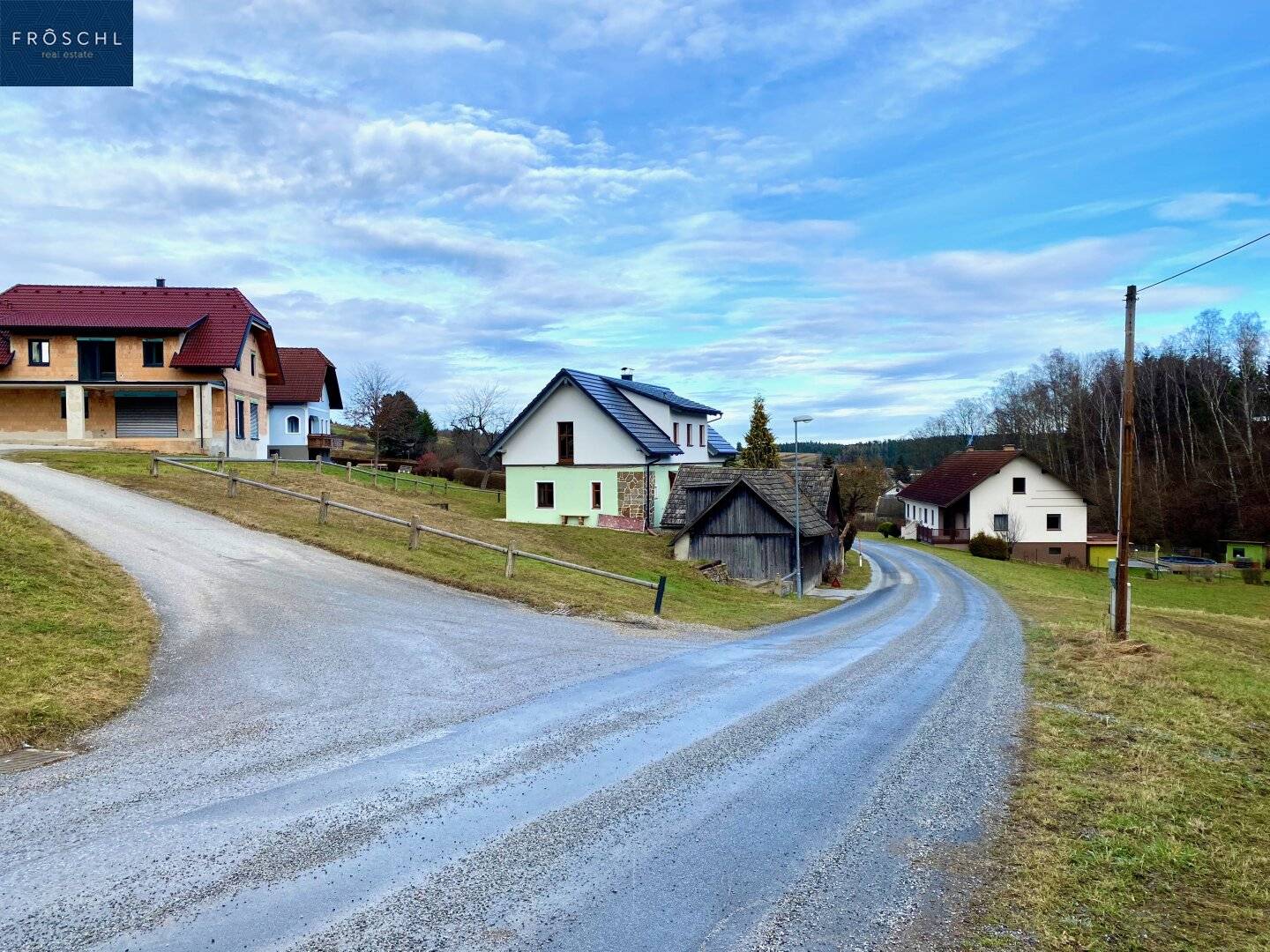 Besonderes Baugrundstück in Uttissenbach bei Zwettl - 4.519 ² Grundstücksfläche im Grünen