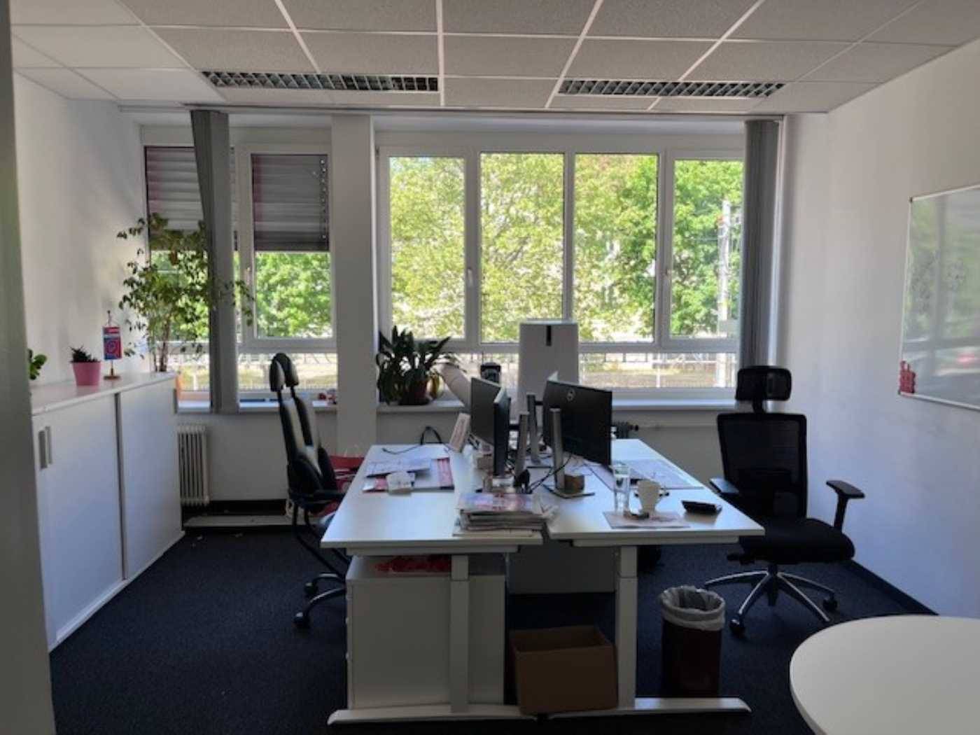 Top Bürokomplex direkt neben Spittelau zu mieten!